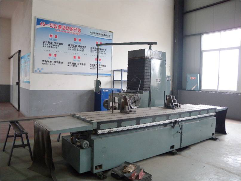 常德湘沅實(shí)業(yè)有限公司,常德垂直垃圾壓縮站,地埋式垃圾壓縮站,電動(dòng)人力斗車(chē),電動(dòng)三輪高壓清運車(chē),電動(dòng)助力拉車(chē)