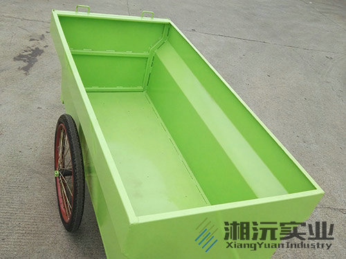 常德湘沅實(shí)業(yè)有限公司,常德垂直垃圾壓縮站,地埋式垃圾壓縮站,電動(dòng)人力斗車(chē),電動(dòng)三輪高壓清運車(chē),電動(dòng)助力拉車(chē)